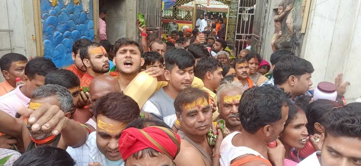 भादो पूर्णिमा पर बासुकिनाथ मंदिर में भक्तों की भीड़ उमड़ी, 55 हजार श्रद्धालुओं ने किया फौजदारीनाथ का जलार्पण, हर-हर महादेव के नारे से गुंजायमान रहा मंदिर परिसर