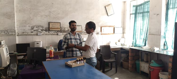 अनुमंडलीय अस्पताल के निरीक्षण में ओपीडी मिला बंद