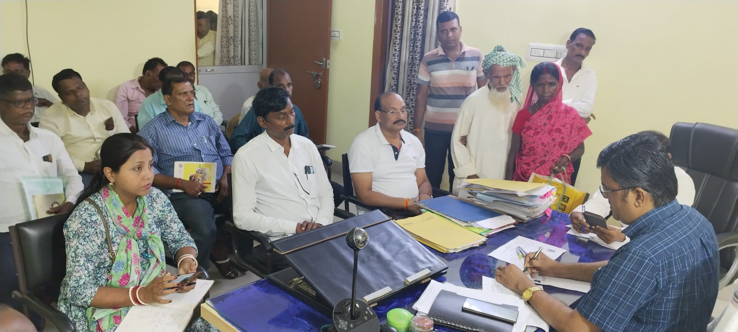 केवल योग्य परिवारों को ही मिले अबुआ आवास : बीडीओ