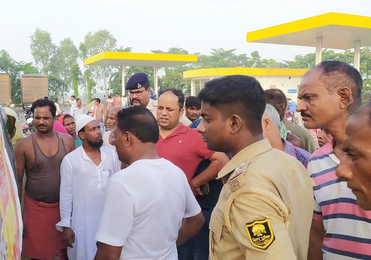 कंटेनर ने साइकिल सवार को रौंदा, मौके पर मौत