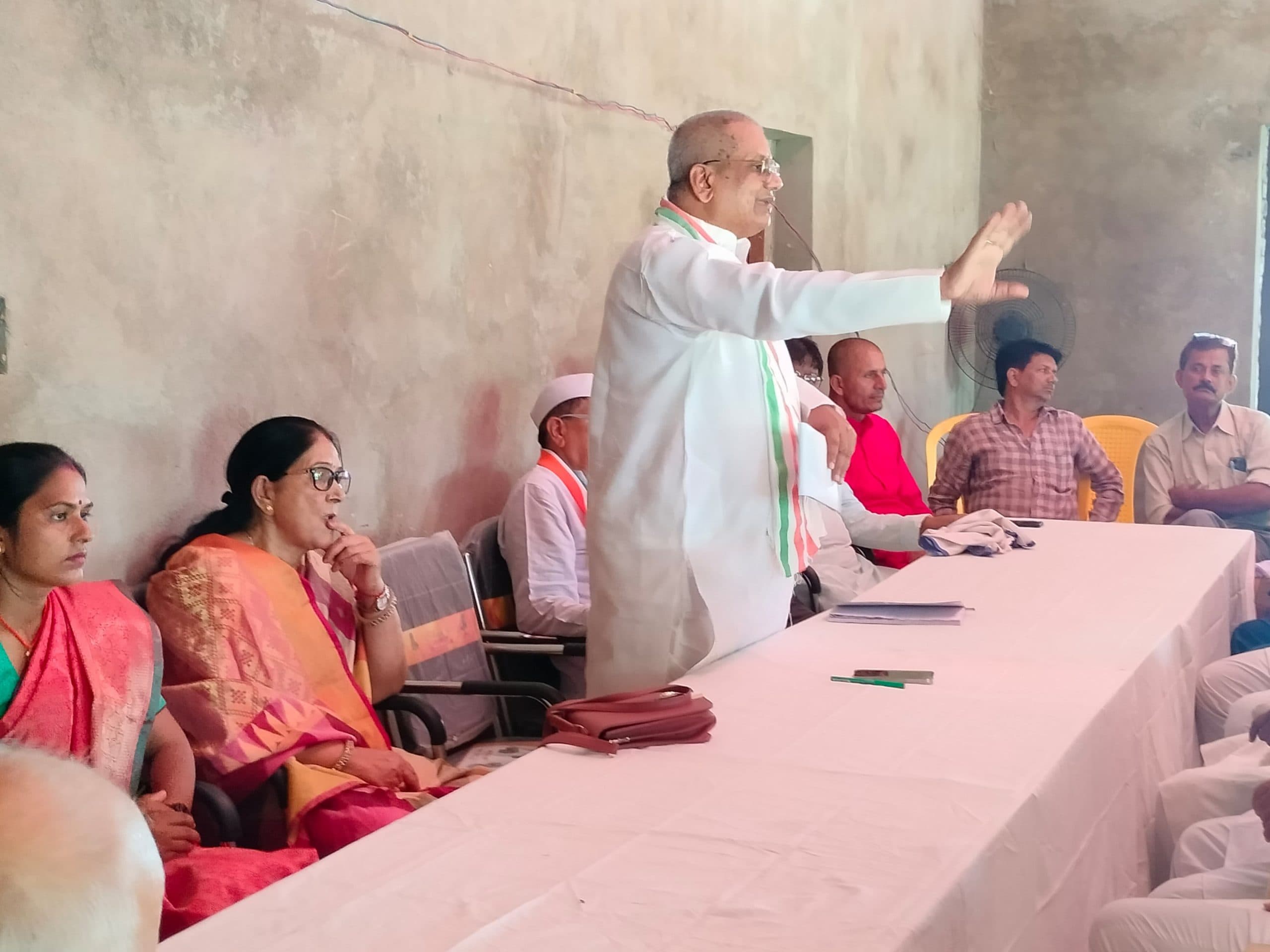 बिहार के अधिकांश युवा रोजगार के लिए भटकने को विवश : कांग्रेस