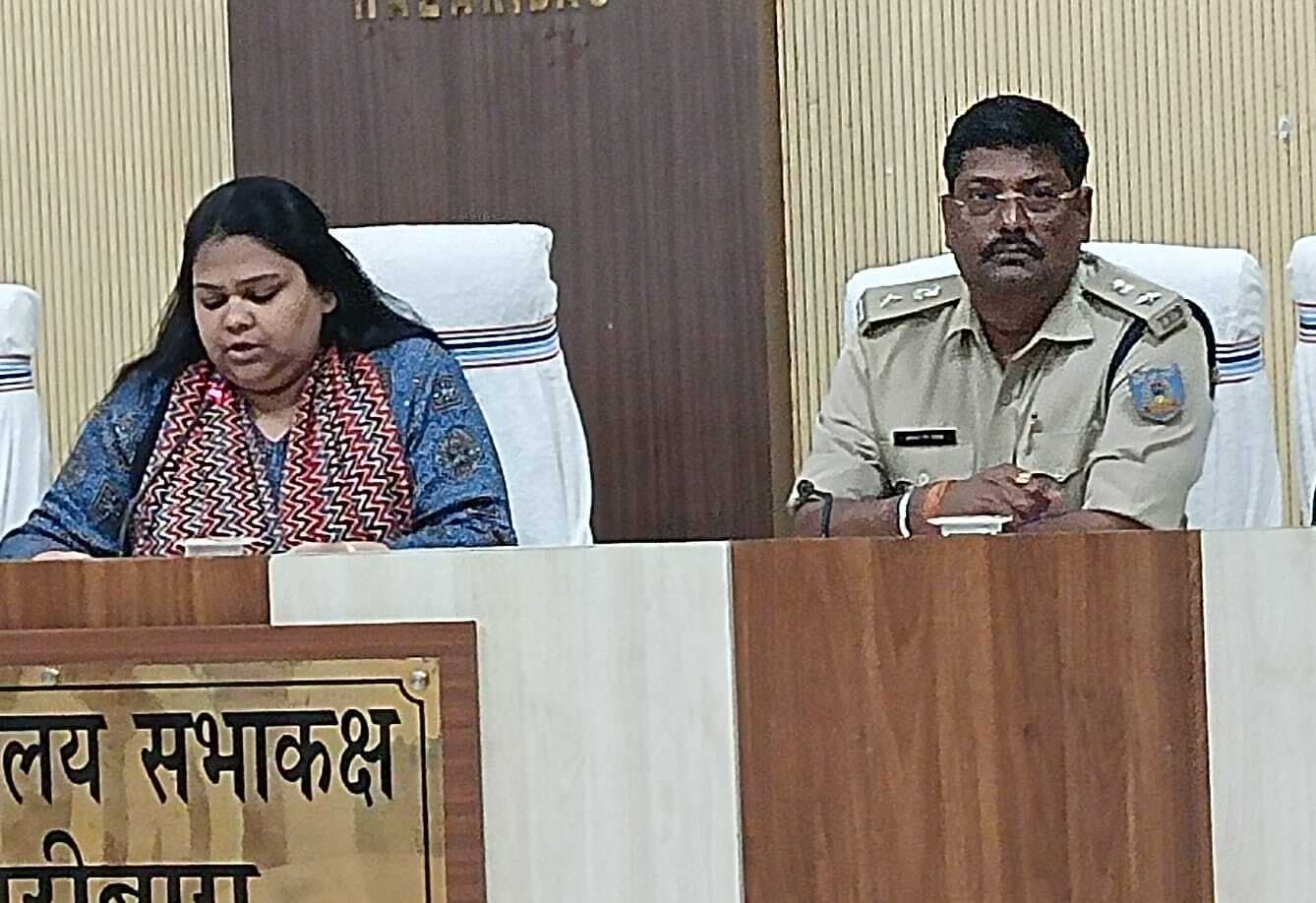 जिले में 52296 में मात्र 26811 विद्यार्थियों ने दी परीक्षा