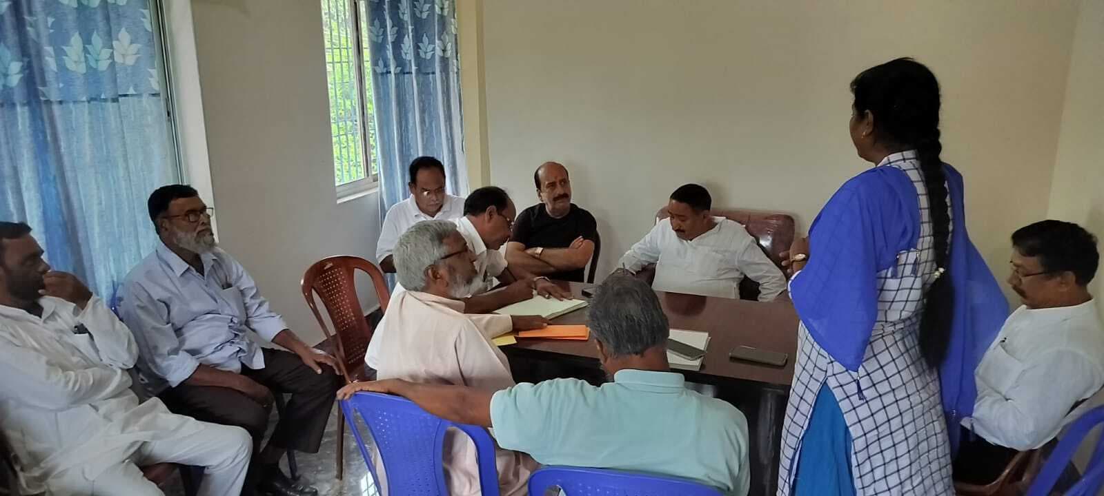 कांग्रेसियों ने विस चुनाव के लिए प्रत्याशियों के नाम पर की चर्चा