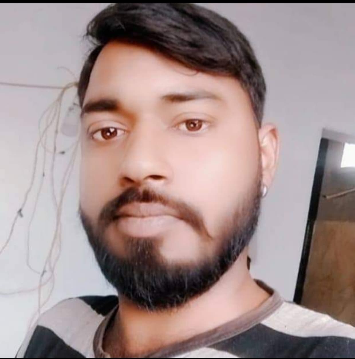 वाहन की ठोकर से बाइक सवार युवक की मौत