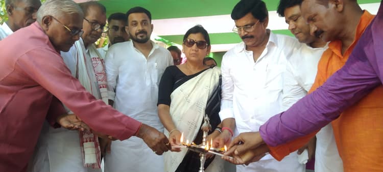 महिलाओं की संगठन में भागीदारी से ही मिलेगी मजबूती : लवली आनंद