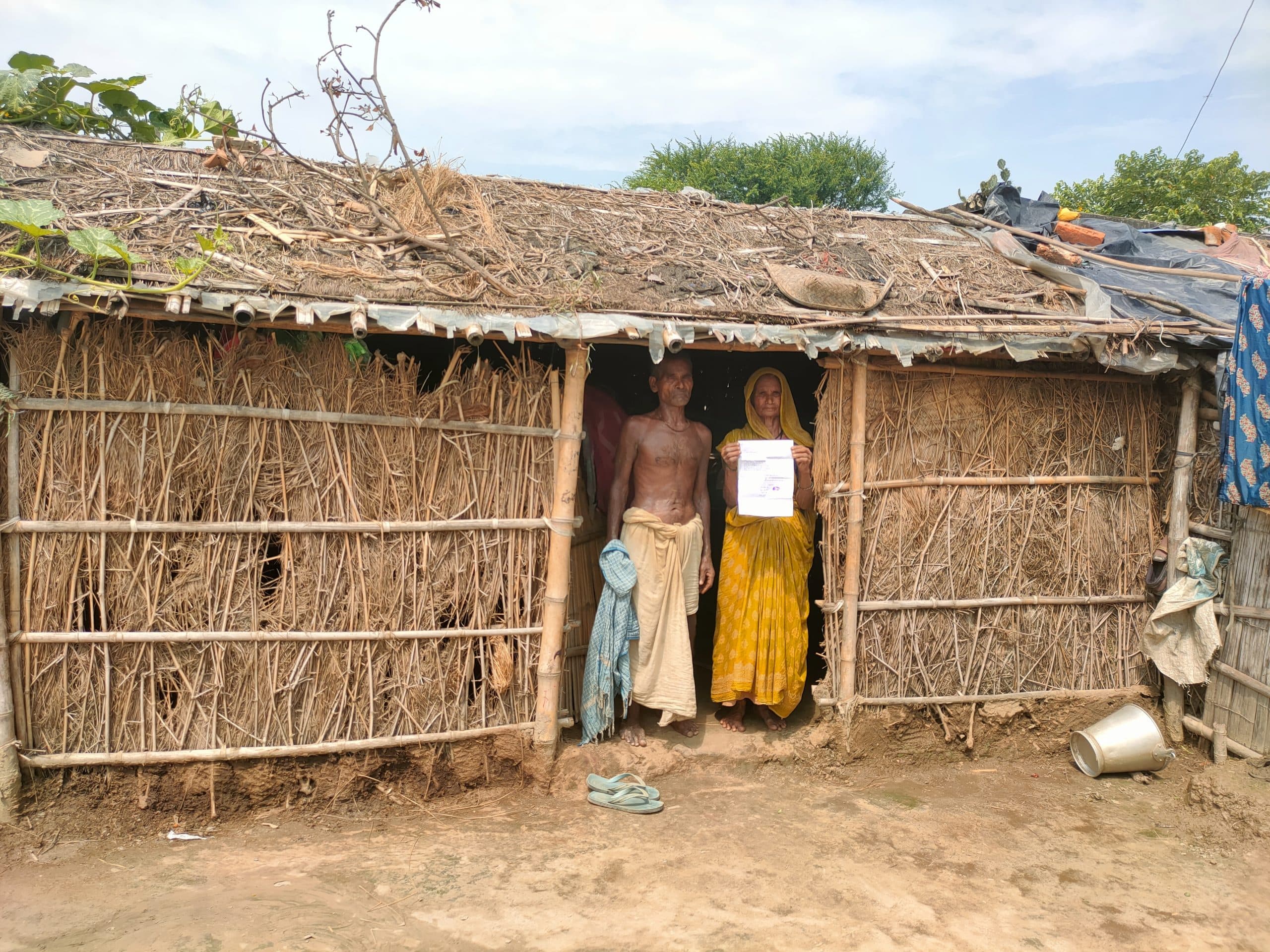 आवास प्लस योजना से तीन लाभुकों का नाम हटाया