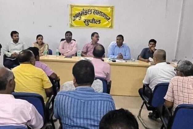 जिला स्तरीय युवा महोत्सव को लेकर बैठक, एक व दो अक्टूबर को गांधी मैदान में मनाया जायेगा कार्यक्रम