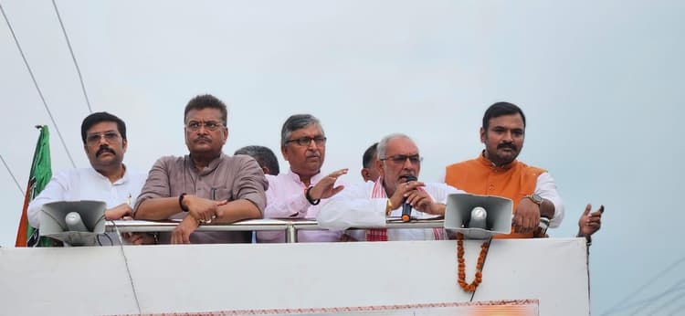 झारखंड से हटाना है महागठबंधन सरकार : मनीष