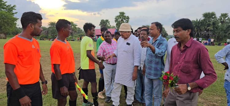 एबी ब्रदर्स ने स्टूडेंट क्लब को दो-शून्य गोल से हराया