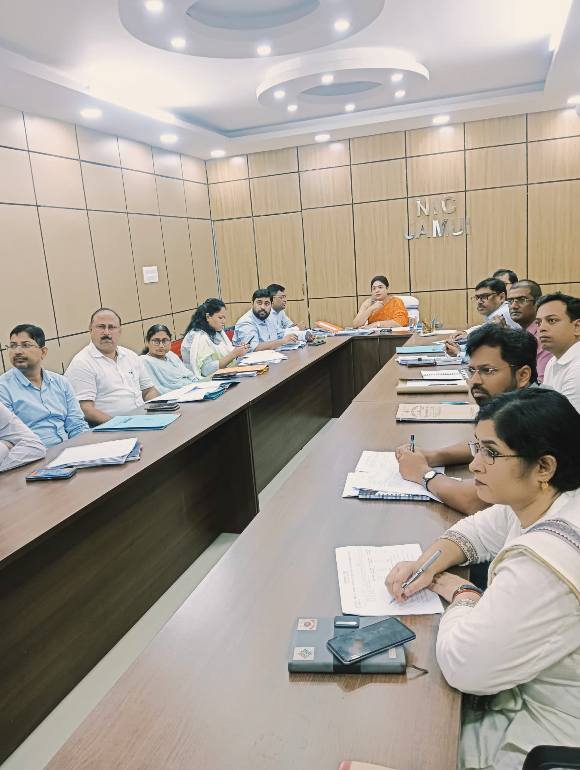 समन्वय बनाकर काम करें सभी विभागों के कर्मी