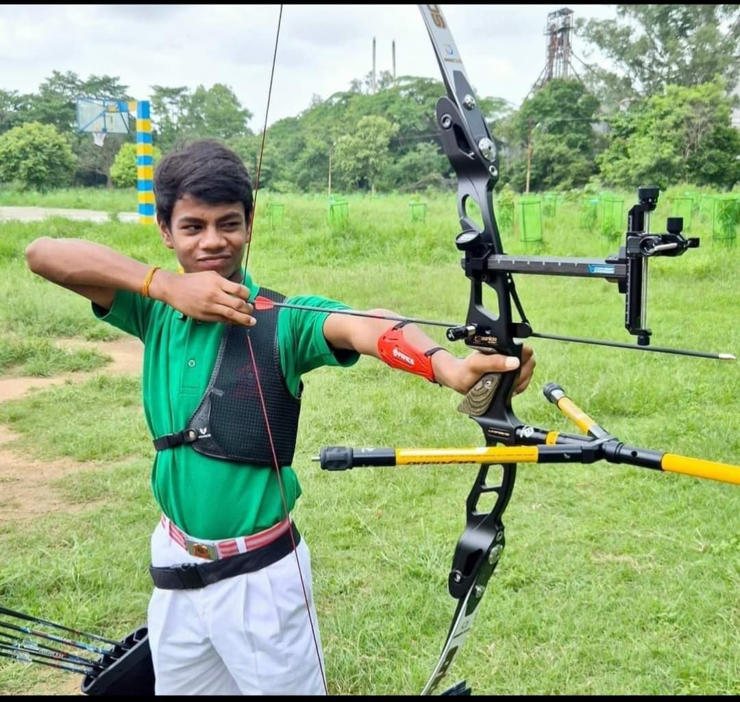 Bokaro News: 13 वर्षीय तीरंदाज दीपक कर्मकार का निधन, शोक की लहर
