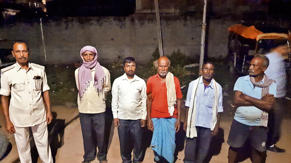 Aurangabad News : घर बनाने का विरोध करने पर बेटे ने मां की पीट-पीटकर कर दी हत्या