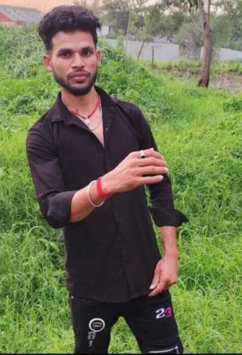 कुएं में पड़ा मिला युवक, गयी जान