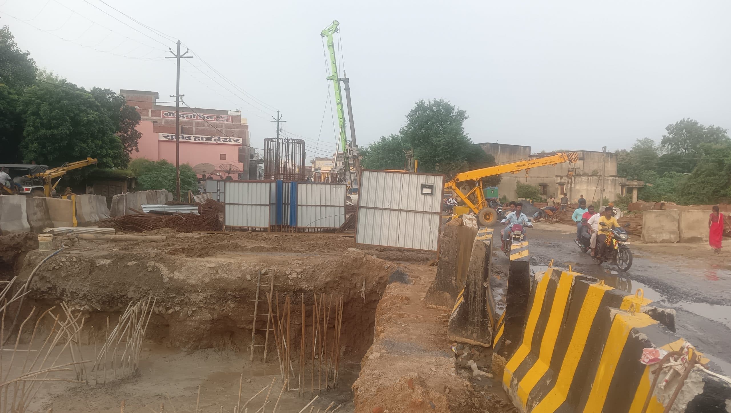 Giridih News:सीओ ने एक अक्तूबर तक अतिक्रमण हटाने का दिया अल्टीमेटम