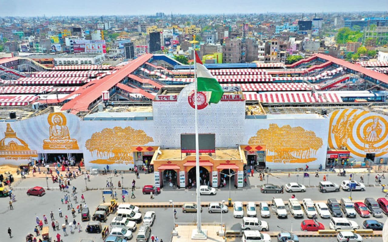 Bihar Biggest Railway Station : मुजफ्फरपुर या भागलपुर में नहीं, यहां है बिहार का सबसे बड़ा रेलवे स्टेशन