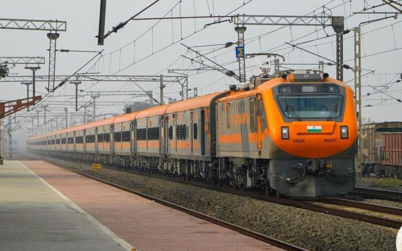 बिहार को जल्द मिल सकती है एक और अमृत भारत ट्रेन, रेलवे ने सोनपुर मंडल को भेजा प्रस्ताव