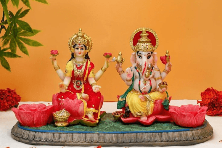 Eco-friendly lakshmi Murti: इस दिवाली घर पर लाएं ईको- फ्रेंडली मां लक्ष्मी की मूर्ति