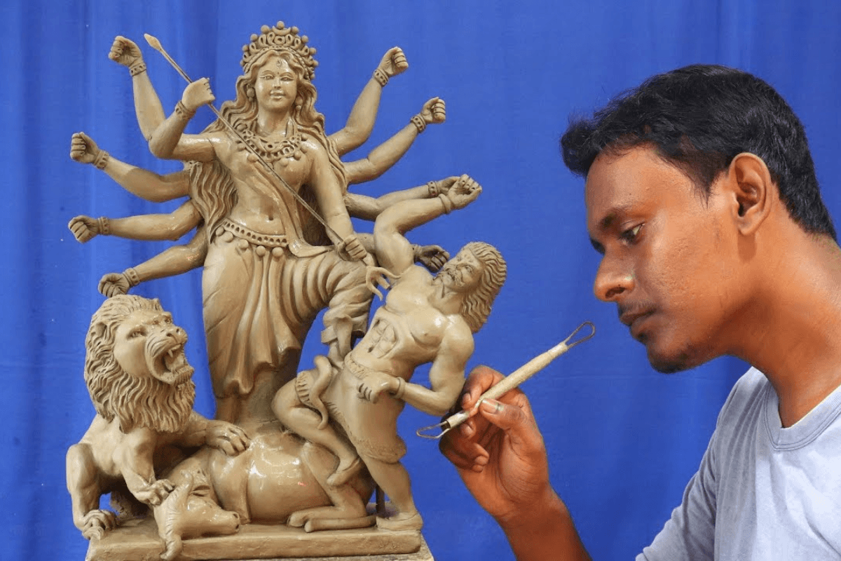 Muzaffarpur Navratri 2024: जिले में बनीं सवा करोड़ की मां दुर्गा की प्रतिमाएं, लोगों में मूर्तियों का बढ़ा क्रेज