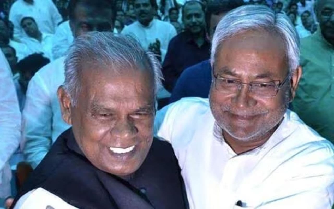 Bihar Land Survey: पर्चे वाली 70 फीसदी जमीन पर राजद समर्थकों का कब्जा, पूर्व सीएम ने किया हैरान करने वाला दावा Bihar Land Survey: पर्चे वाली 70 फीसदी जमीन पर राजद समर्थकों का कब्जा, पूर्व सीएम ने किया हैरान करने वाला दावा