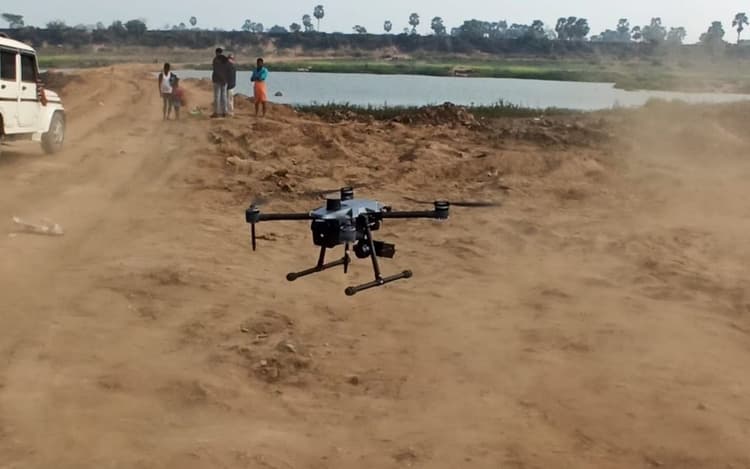 Sand Mining: बालू माफियाओं पर शिकंजा कसने की तैयारी में बिहार सरकार, अब ड्रोन से होगी खनन की निगरानी