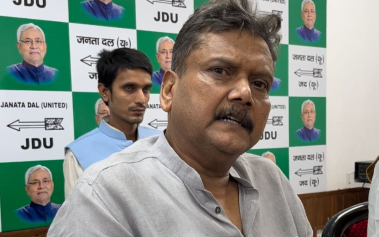 Bihar Teacher Transfer: ट्रांसफर पोस्टिंग पॉलिसी पर शिक्षा मंत्री ने दिया बड़ा बयान, कहा- अगर व्यक्ति को परेशानी है तो…