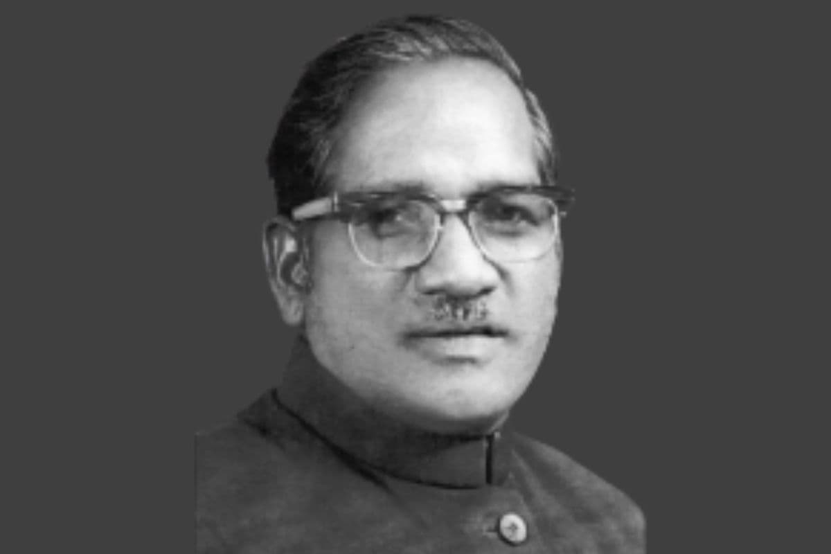 आदिवासी समाज के आधुनिक मसीहा 'कार्तिक बाबू'