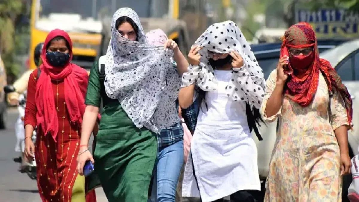 Bihar Weather: बिहार में मॉनसून की तरह ठंड भी निकली बेवफा, मधुबनी में निकल रहा पसीना, पटना में उमस बरकरार
