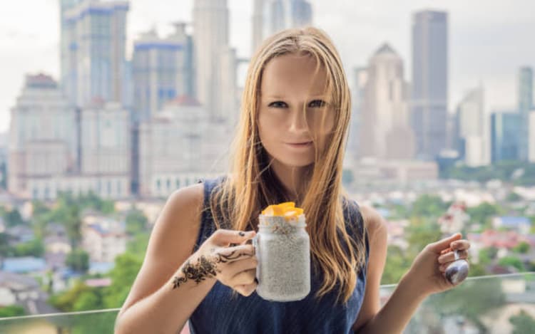 Chia Seeds: क्यों आपको रोज भिगोये हुए चिया सीड्स का करना चाहिए सेवन? फायदे जान चौंक उठेंगे आप