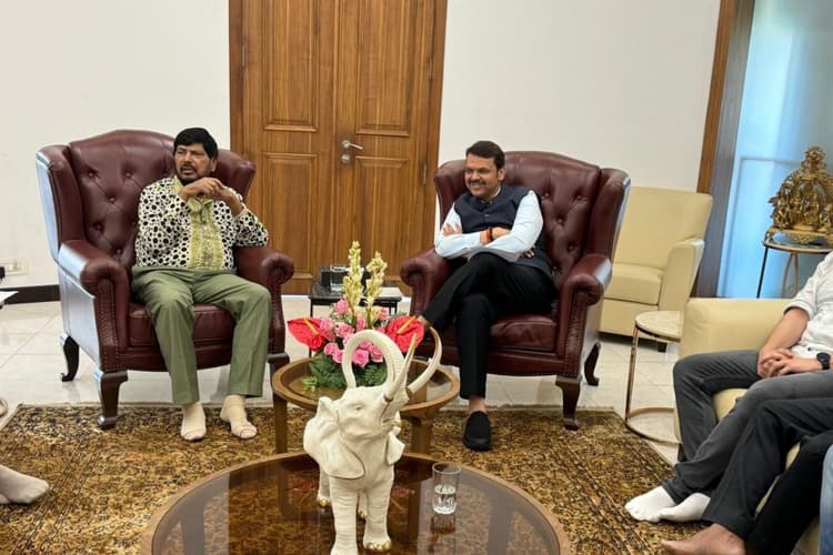 Maharashtra Election 2024: महाराष्ट्र के लिए BJP की पहली सूची जारी, 99 उम्मीदवारों के नाम की घोषणा, देखें लिस्ट