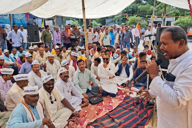 Add Tanti, Tatvaan to the schedule cast: पान के उपाधी नाम तांती, ततवां को शिड्यूल कास्ट में शामिल करने की उठी मांग