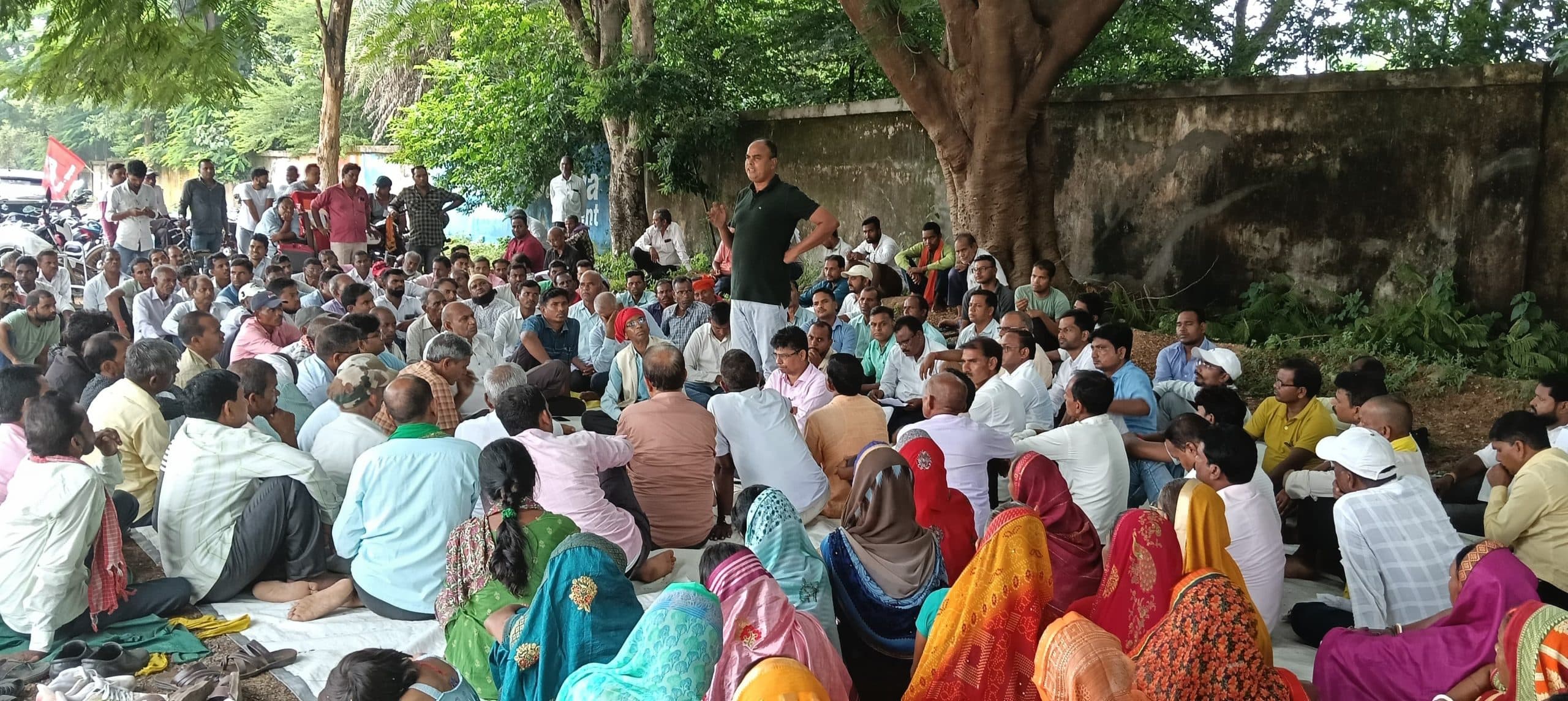 Giridih News: जनहित में काम कर रही राज्य सरकार : विनोद सिंह