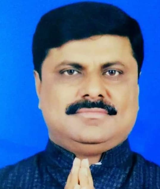 संतोष तिवारी ने रेलवे यूनियन से दिया त्यागपत्र