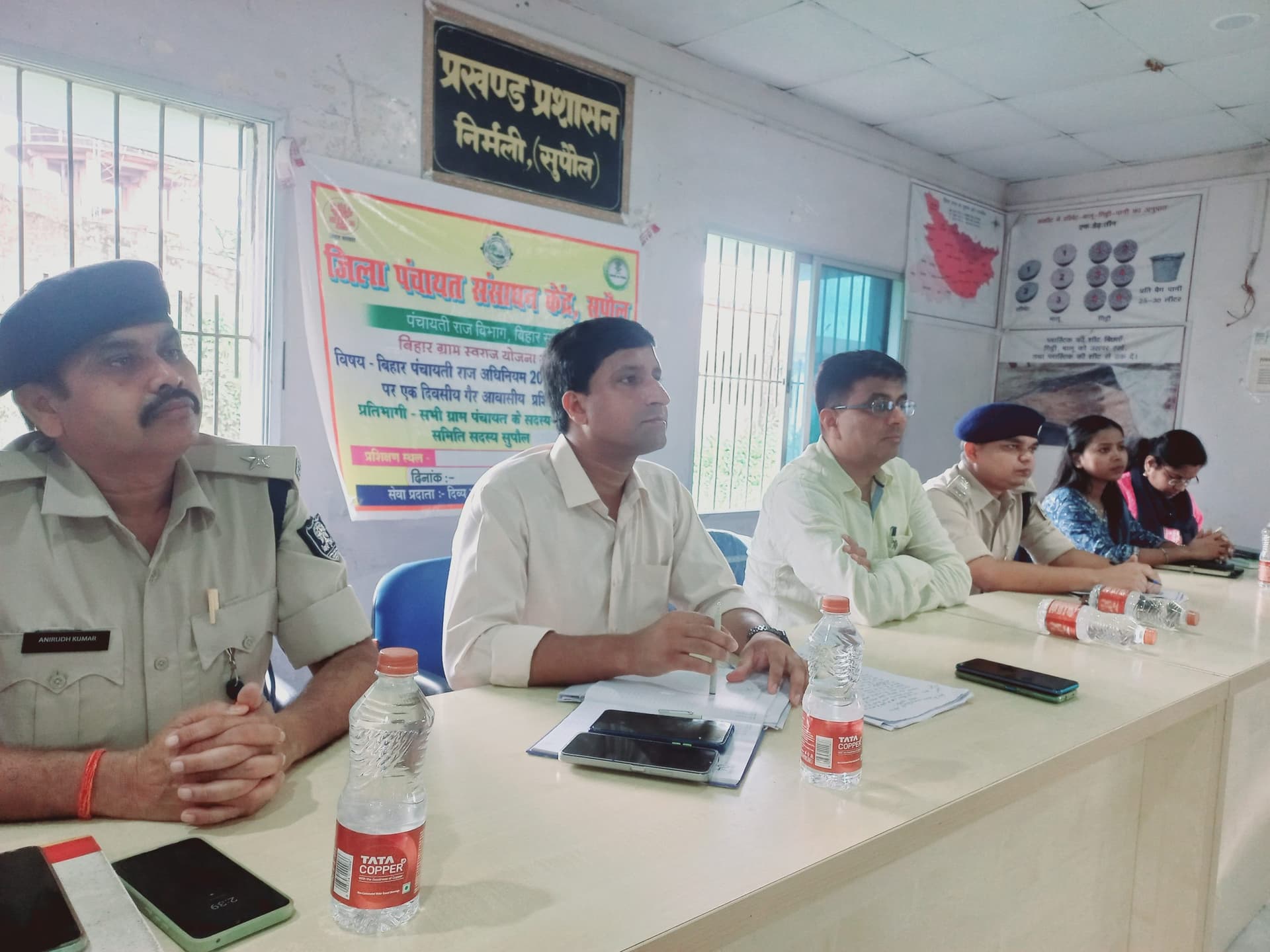 दुर्गा पूजा को लेकर हुई शांति समिति की बैठक, पूजा पंडाल में सीसीटीवी लगाने का दिया निर्देश