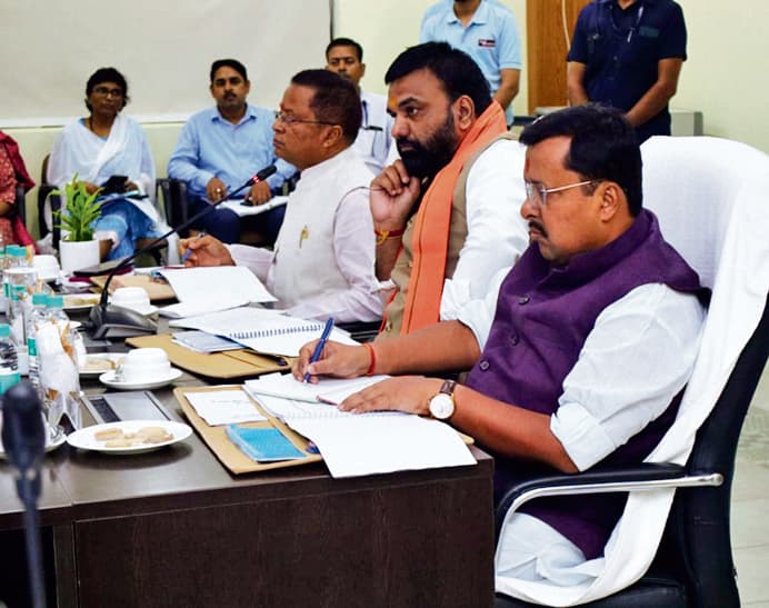 तालाबों, घाटों व पार्कों के जीर्णोद्धार के लिए नगर निकायों को दी जायेगी राशि