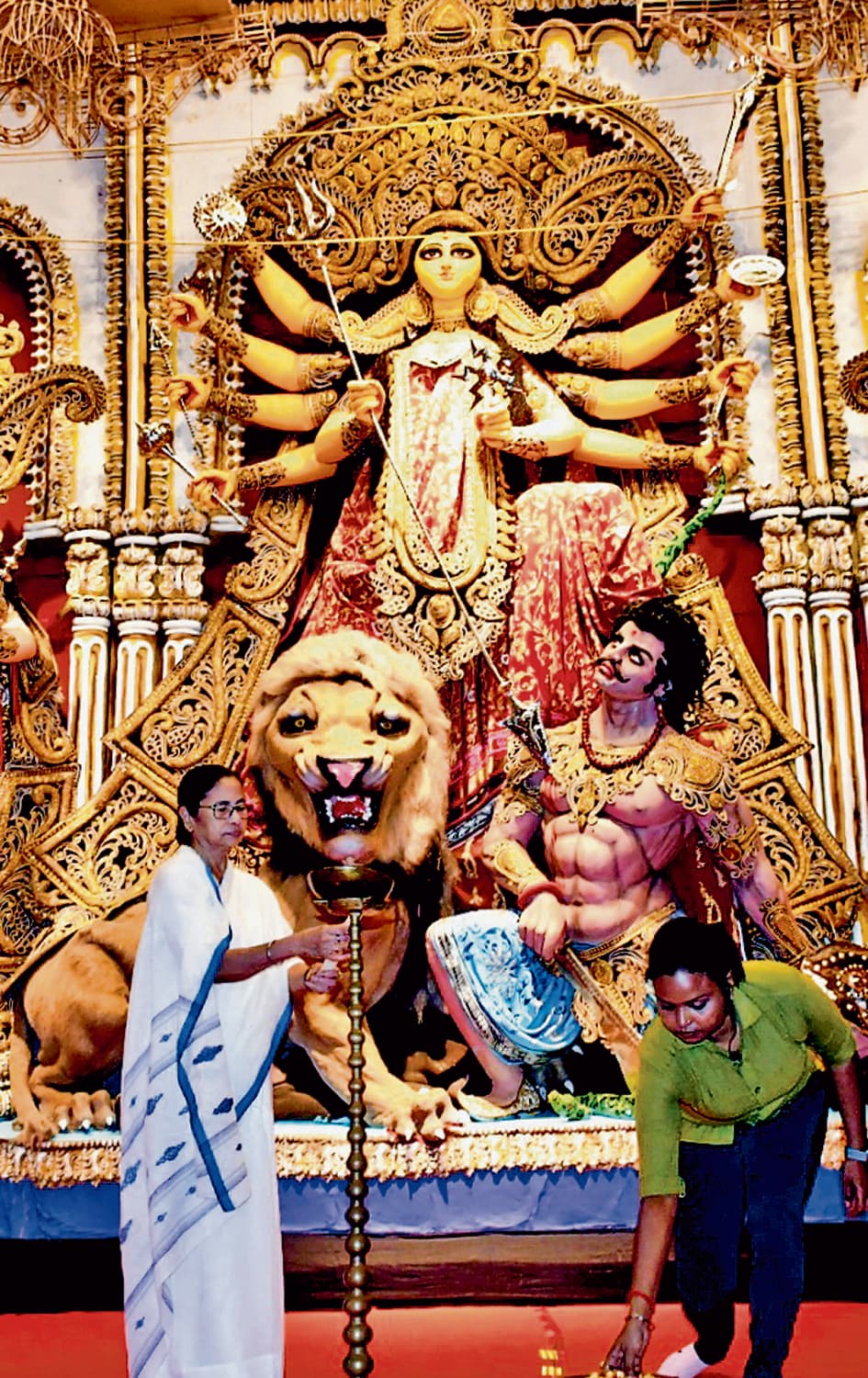 बंगाल का अपमान करनेवालों का समर्थन नहीं करूंगी : मुख्यमंत्री