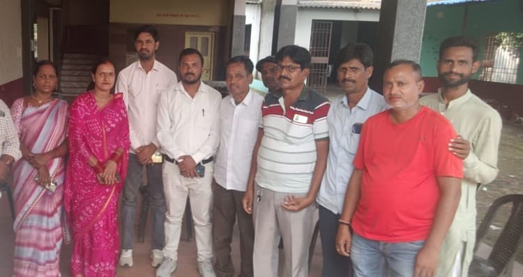 Giridih News: पंचायत समिति सदस्यों की बैठक में कई निर्णय