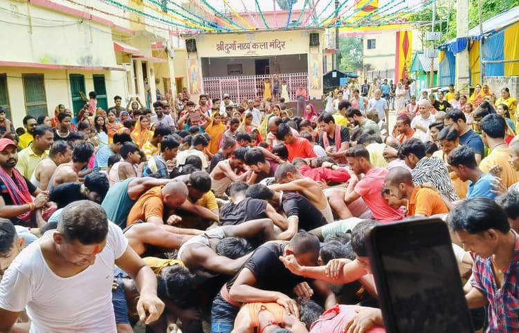 विधि व्यवस्था का समाचार पहुंचाने के लिए धरती पर पधारीं भगवती की ननद छटपटो देवी, वैदिक मंत्रोच्चार के साथ हुआ स्वागत