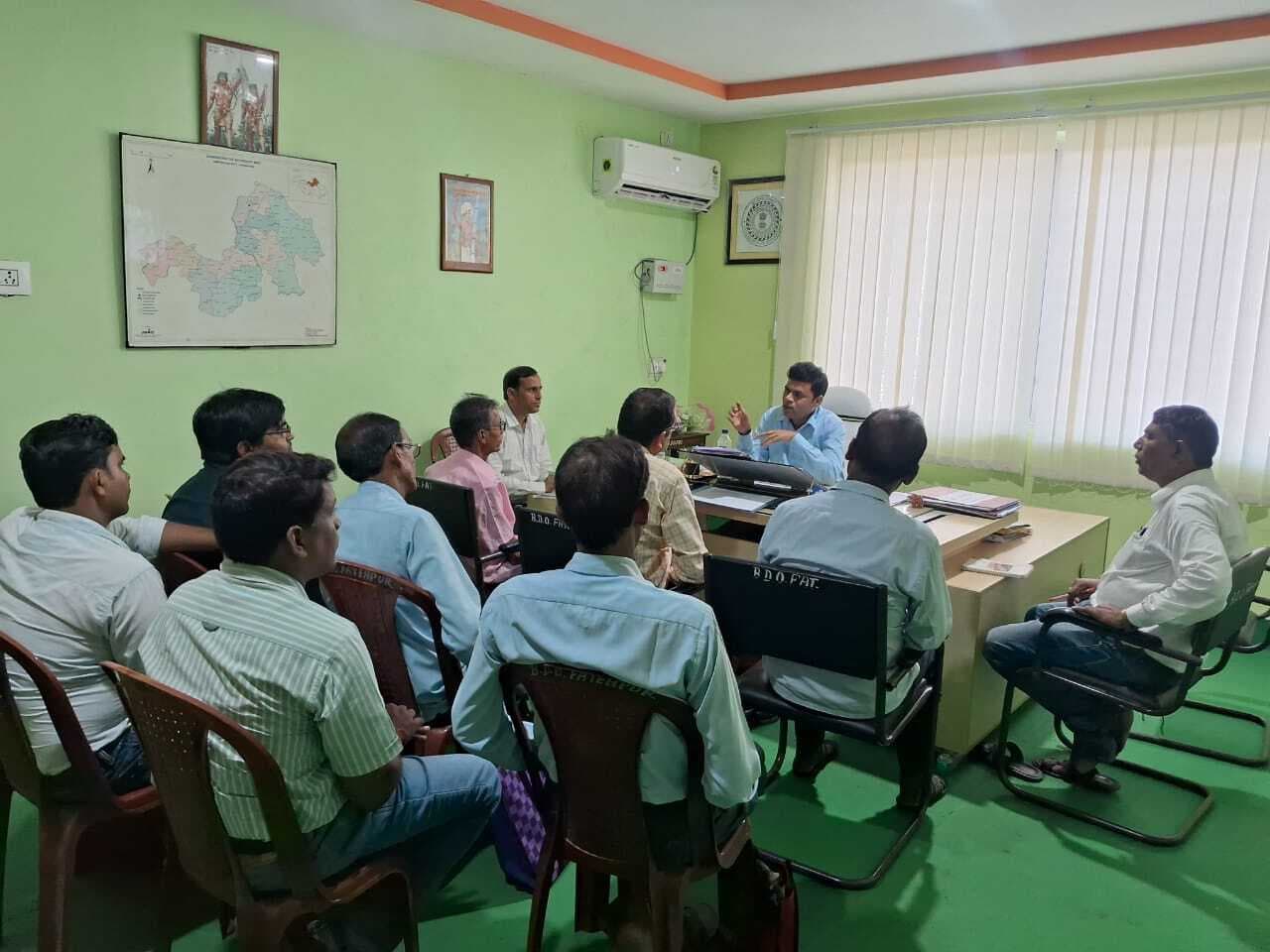 मंईयां सम्मान योजना के एक भी न रहे वंचित : बीडीओ