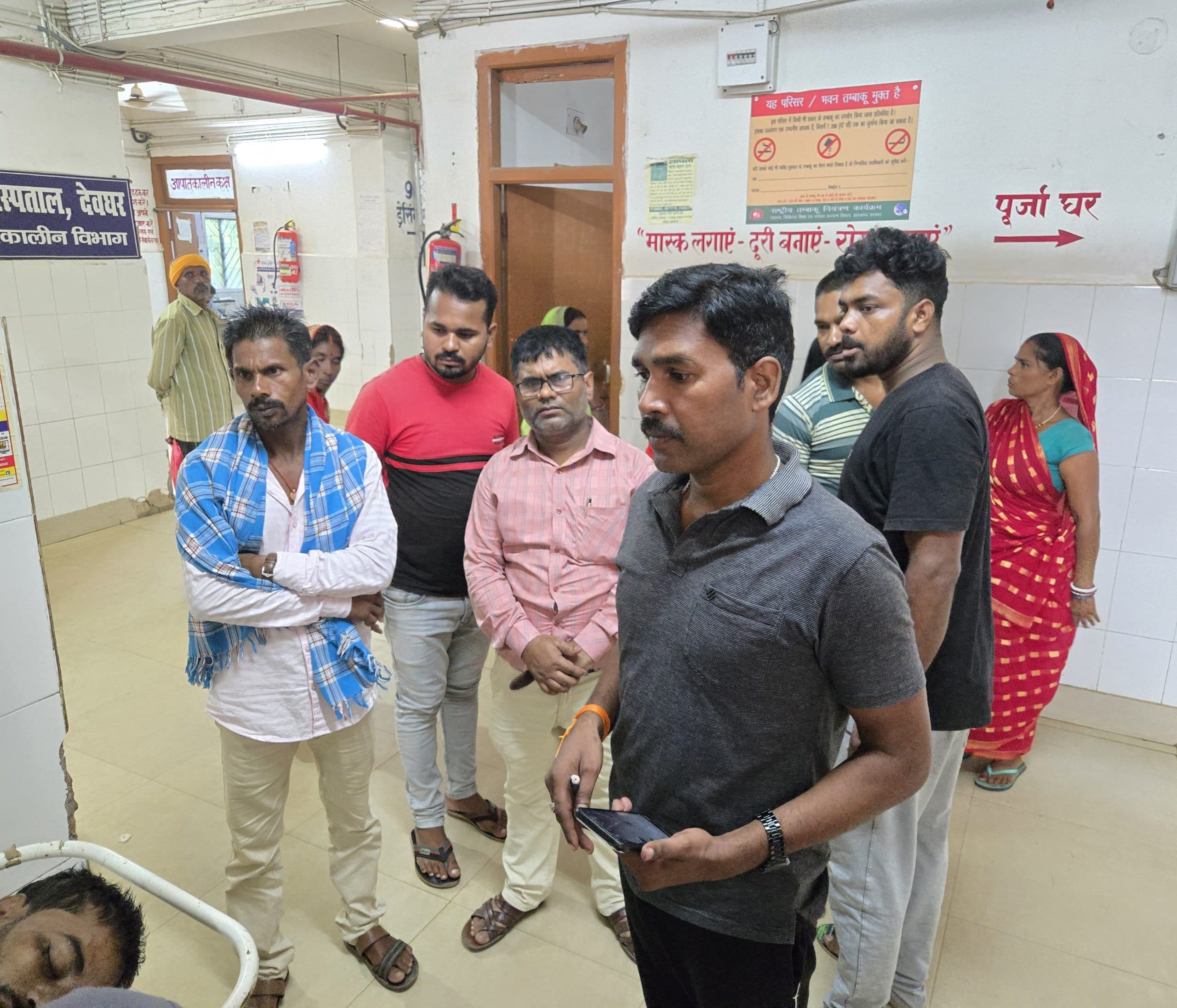 सड़क हादसों में युवक की मौत, दो महिलाओं समेत आठ लोग घायल