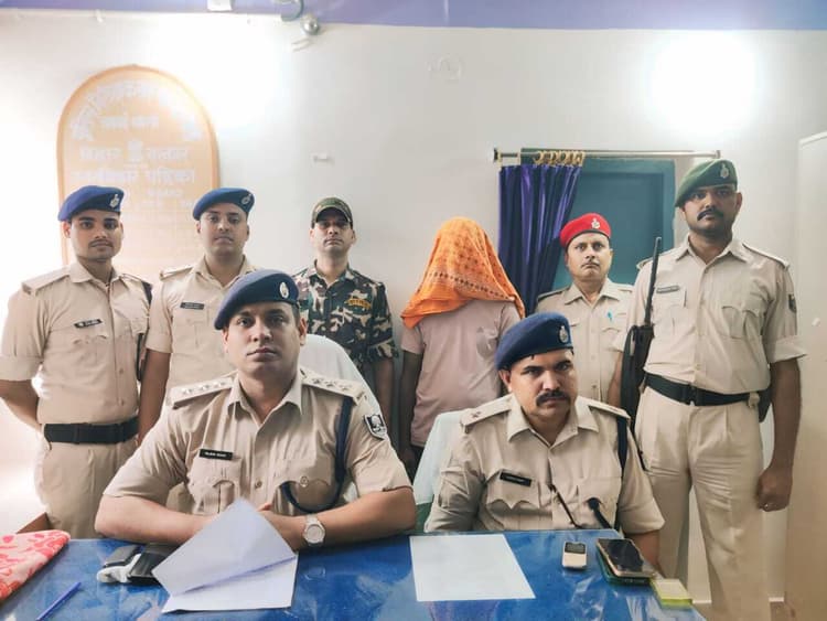 फोन कर एक लाख रंगदारी मांगने के मामले में दो गिरफ्तार