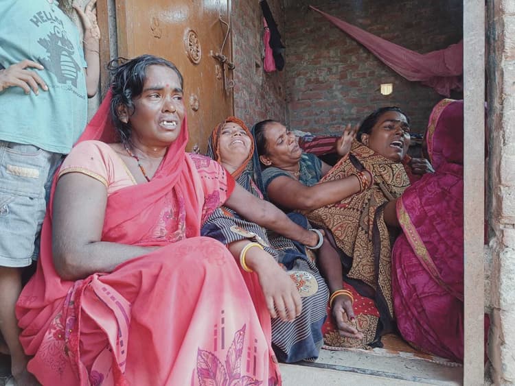 दो भाइयों की हत्या से परिजनों में पसरा मातम