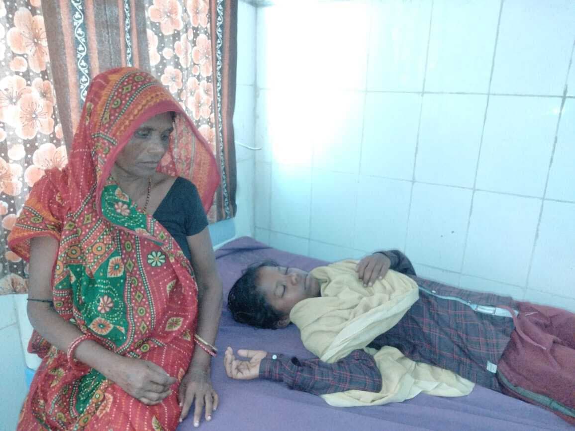 मंदिर के आगे खेल रहे 10 वर्षीय बालक को अगवा कर की मारपीट