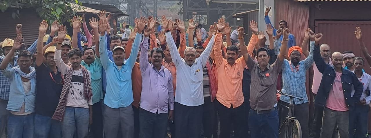 BOKARO NEWS: मेडिकल जांच के नाम पर अब नहीं होगी, एक भी ठेका मजदूर की छंटनी : राजेंद्र सिंह