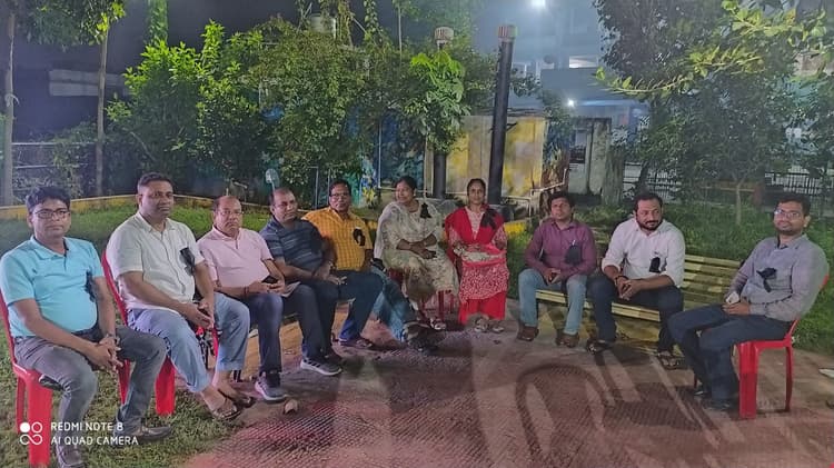 आइएमए के डॉक्टरों ने काला बिल्ला लगा कर किया काम