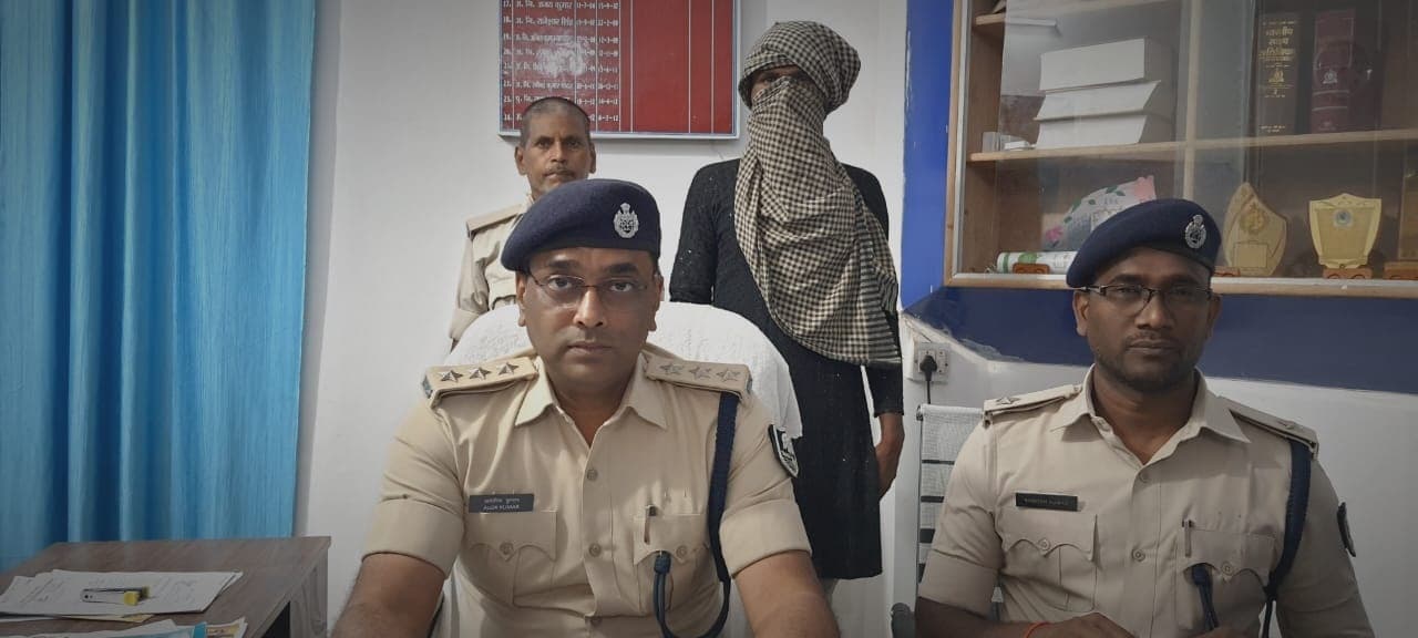 हथियार के साथ एक युवक गिरफ्तार