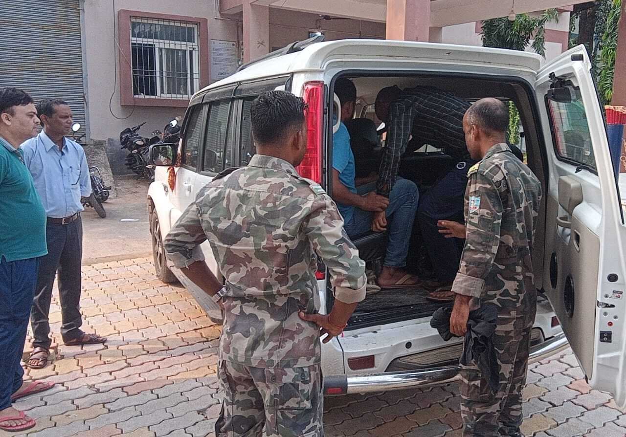 झारखंड पुलिस ने साइबर क्राइम के आरोप में दो युवकों को किया गिरफ्तार