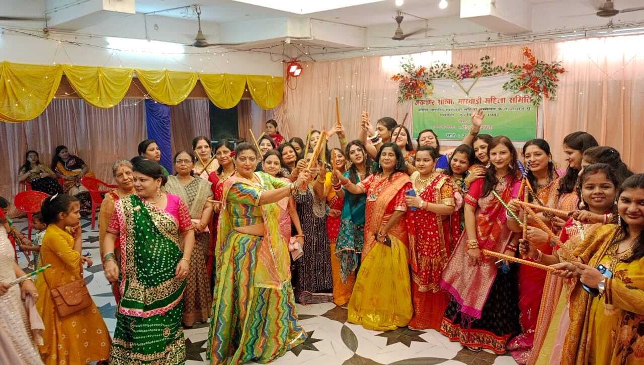 Madhubani News. मारवाड़ी समाज की महिलाओं ने डांडिया नृत्य से मचाया धूम