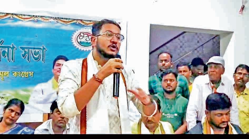 देबांशु भट्टाचार्य बोले, जूनियर डॉक्टरों का आंदोलन है राजनीति से प्रेरित देबांशु भट्टाचार्य बोले, जूनियर डॉक्टरों का आंदोलन है राजनीति से प्रेरित