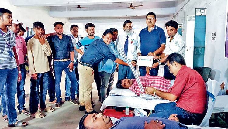 प्रयास फाउंडेशन की ओर से स्वास्थ्य जांच शिविर आयोजित