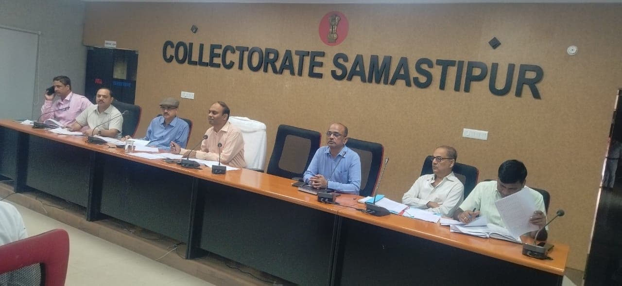 Samastipur News: दलसिंहसराय, पटोरी, रोसड़ा व खानपुर अंचल में दाखिल खारिज के सर्वाधिक मामले लंबित